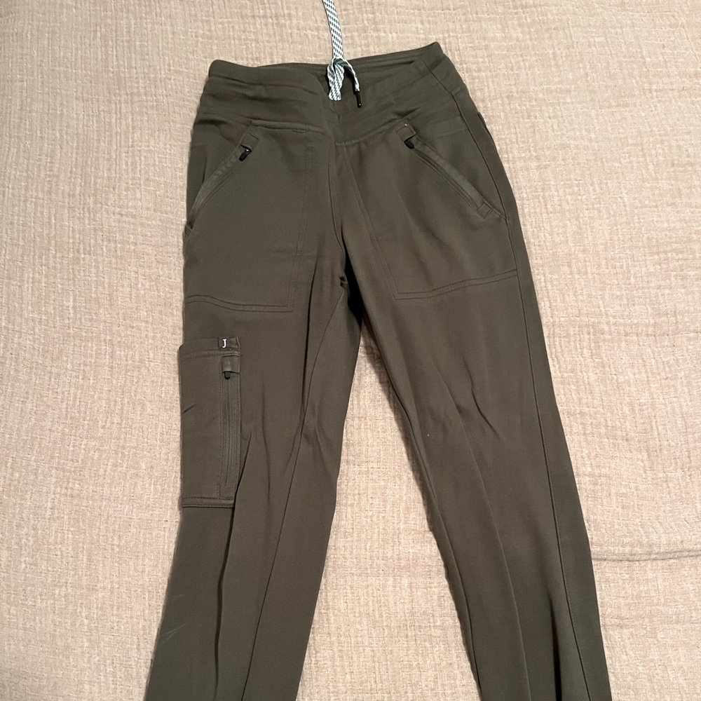 Jaanuu jogger style scrub bottoms, XXS